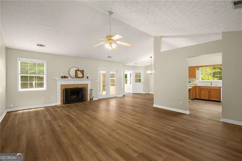 2109 Tranquility Court Woodstock - 4