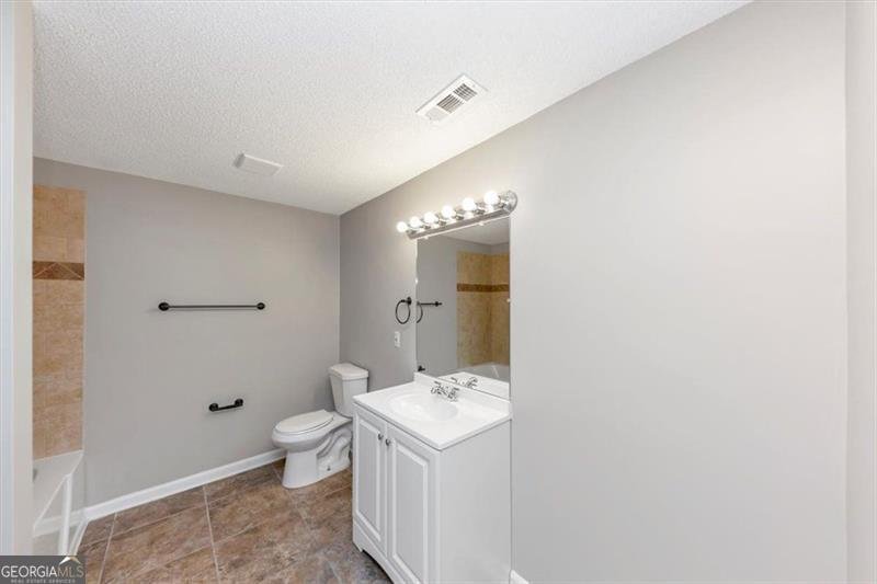 4810 HABERSHAM Way Conyers - 43