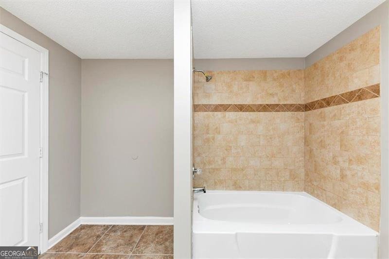 4810 HABERSHAM Way Conyers - 44