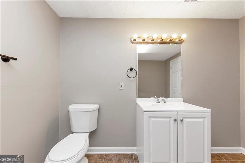 4810 HABERSHAM Way Conyers - 45