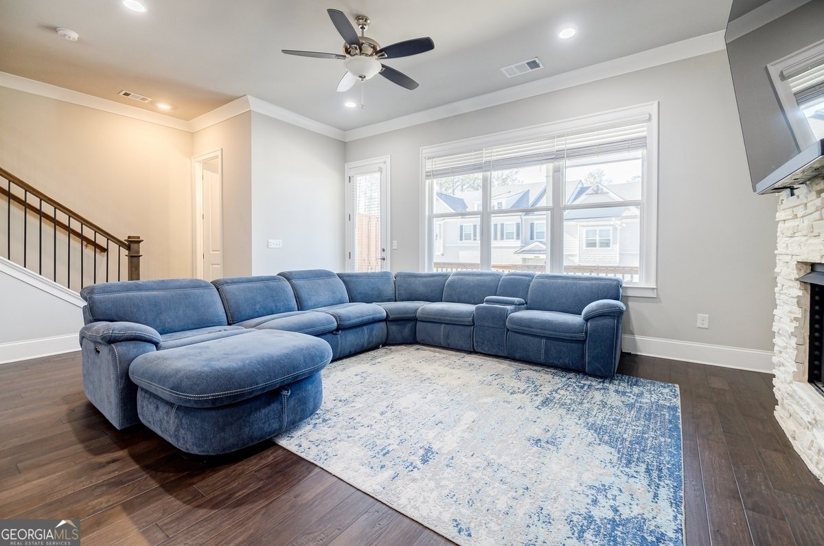 10035 River Rock Drive Roswell - 11