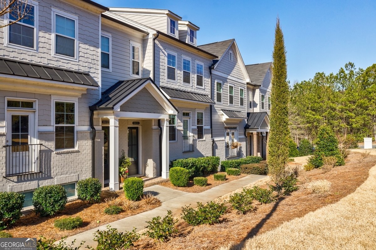 10035 River Rock Drive Roswell - 2