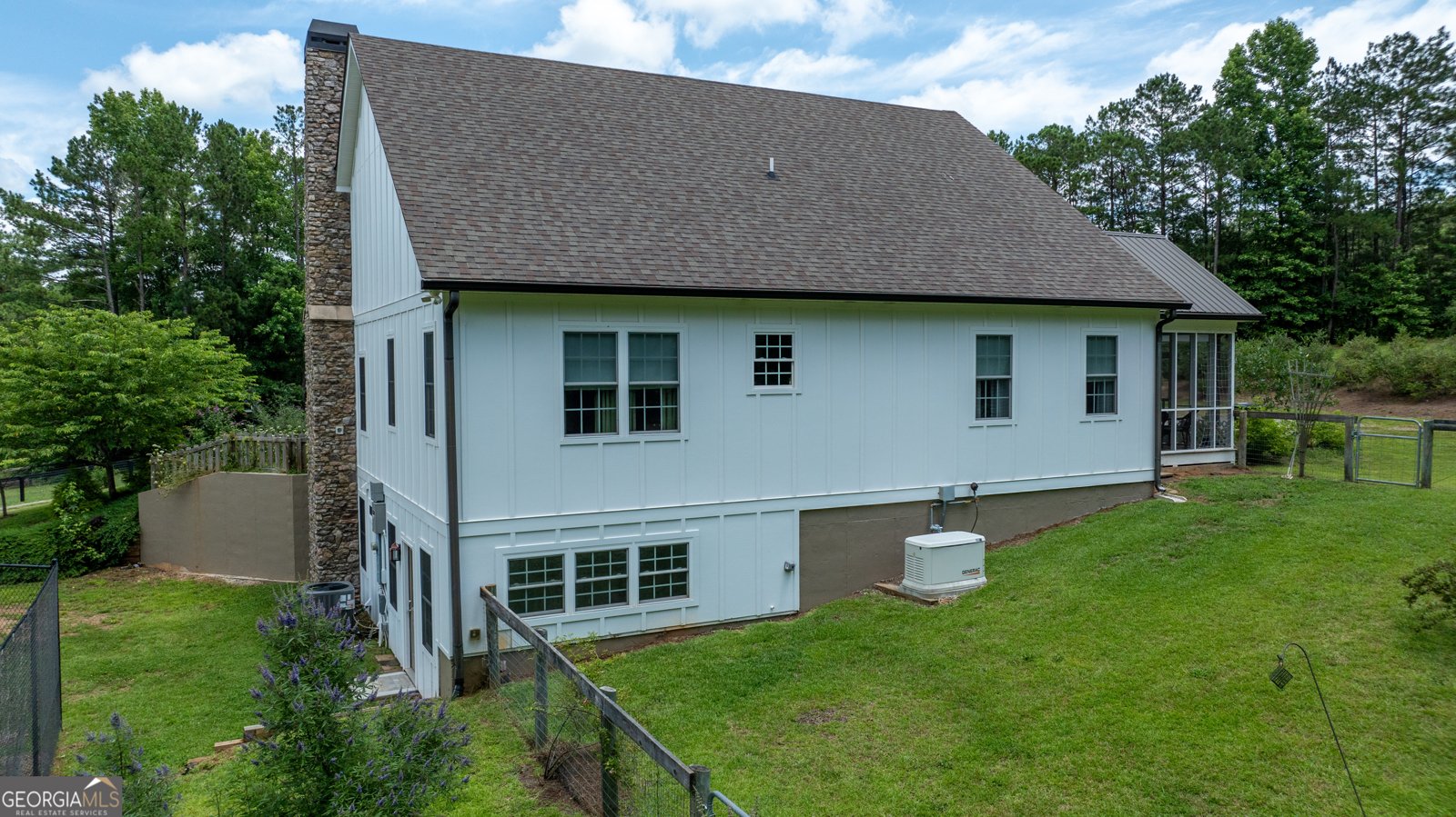 1953 Bishop Road Luthersville - 45