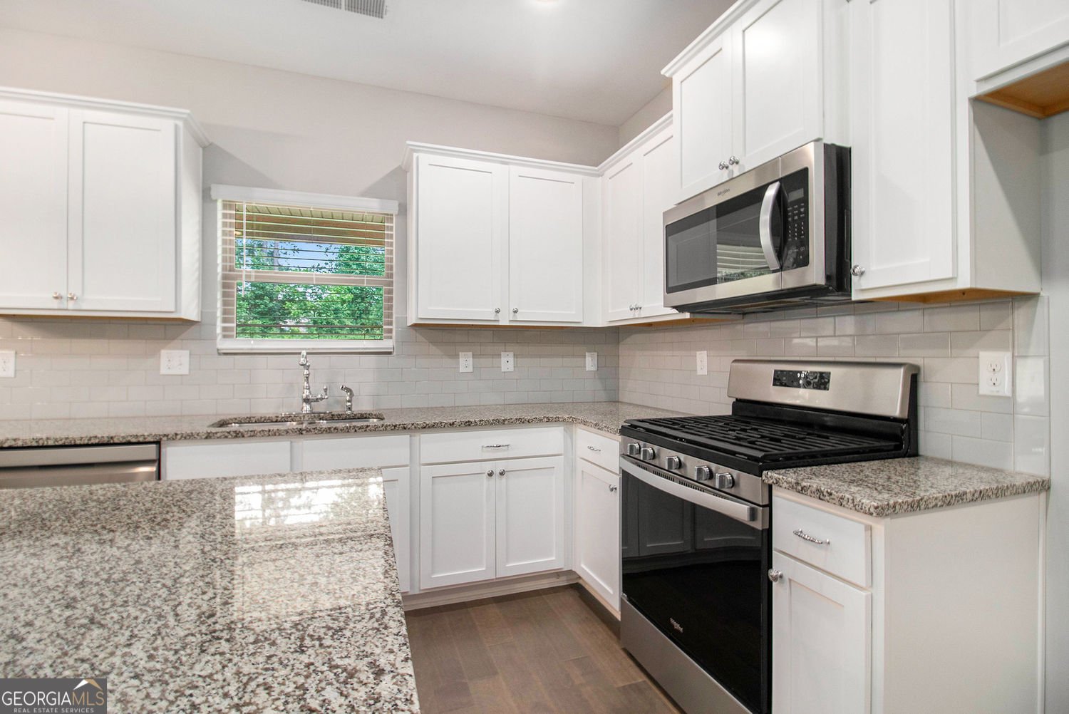 8041 Louis Drive Locust Grove - 12