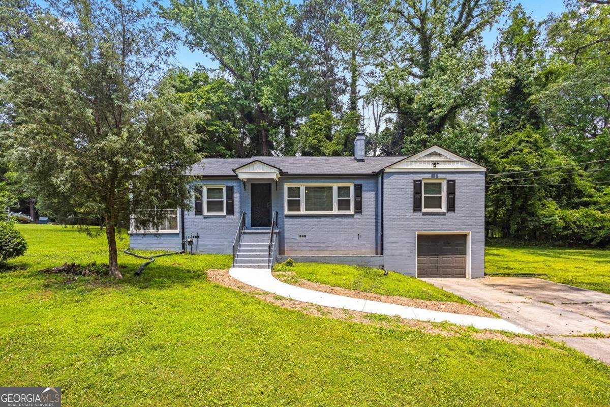 3211 Hollydale Drive Atlanta - 2