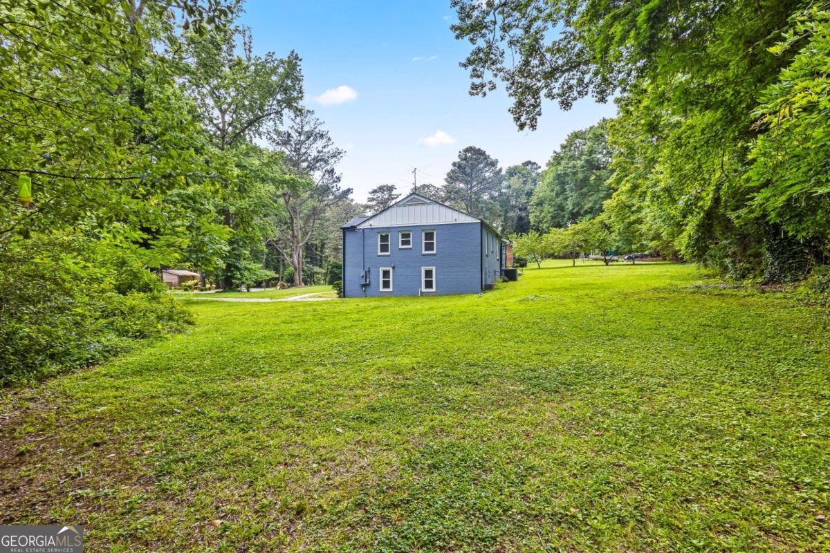 3211 Hollydale Drive Atlanta - 28