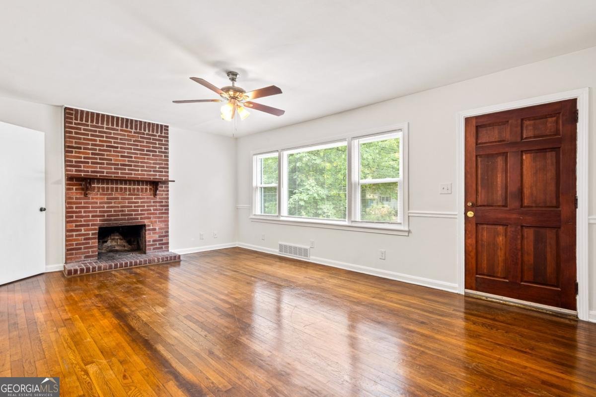 3211 Hollydale Drive Atlanta - 4