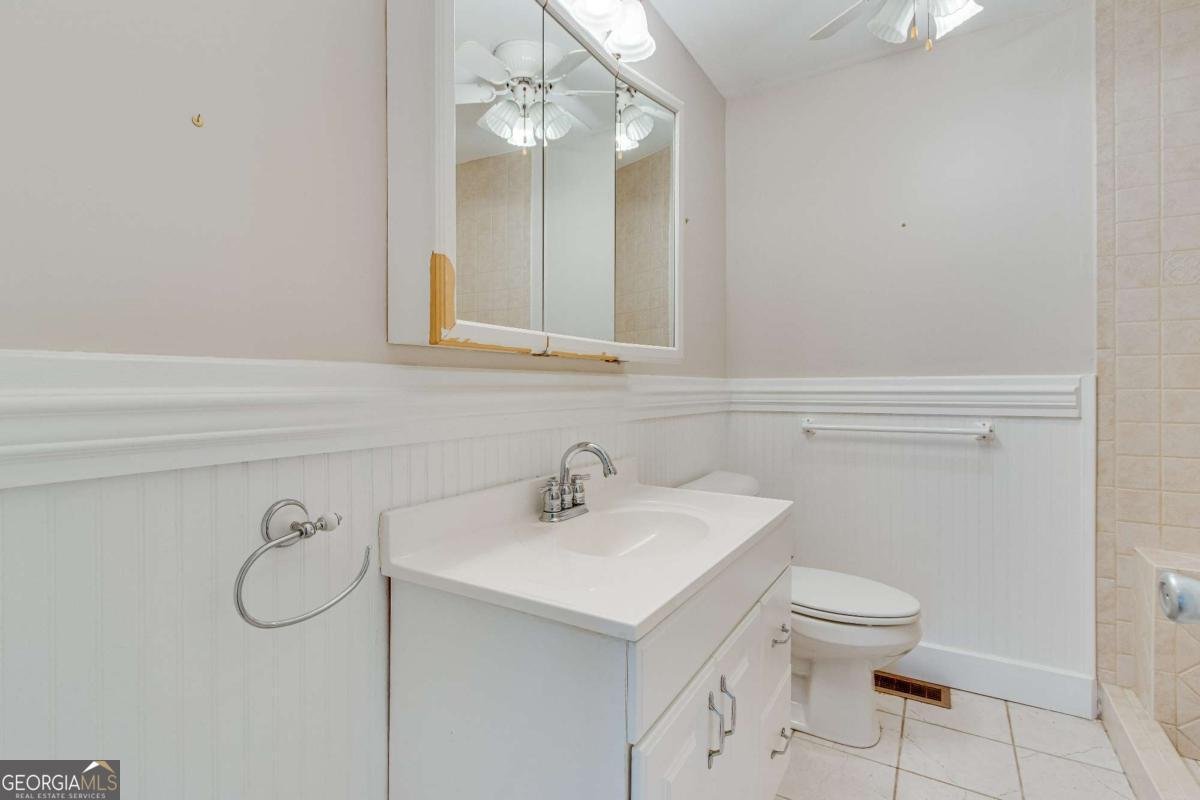 1353 Dunn Drive Gainesville - 23