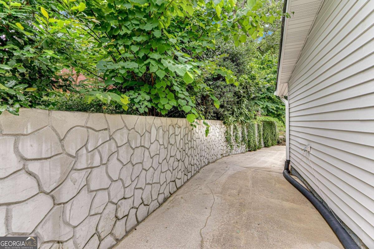 1353 Dunn Drive Gainesville - 31