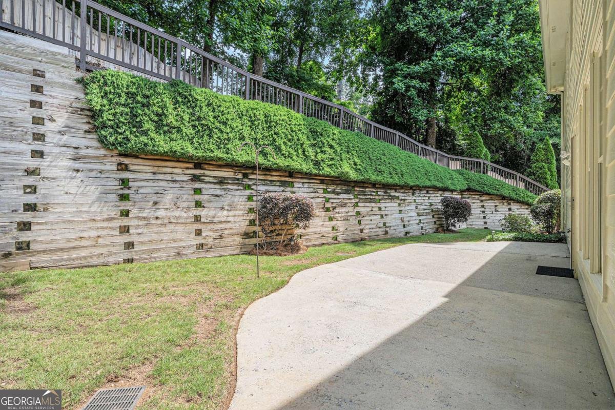 5003 Village Terrace Drive Dunwoody - 31