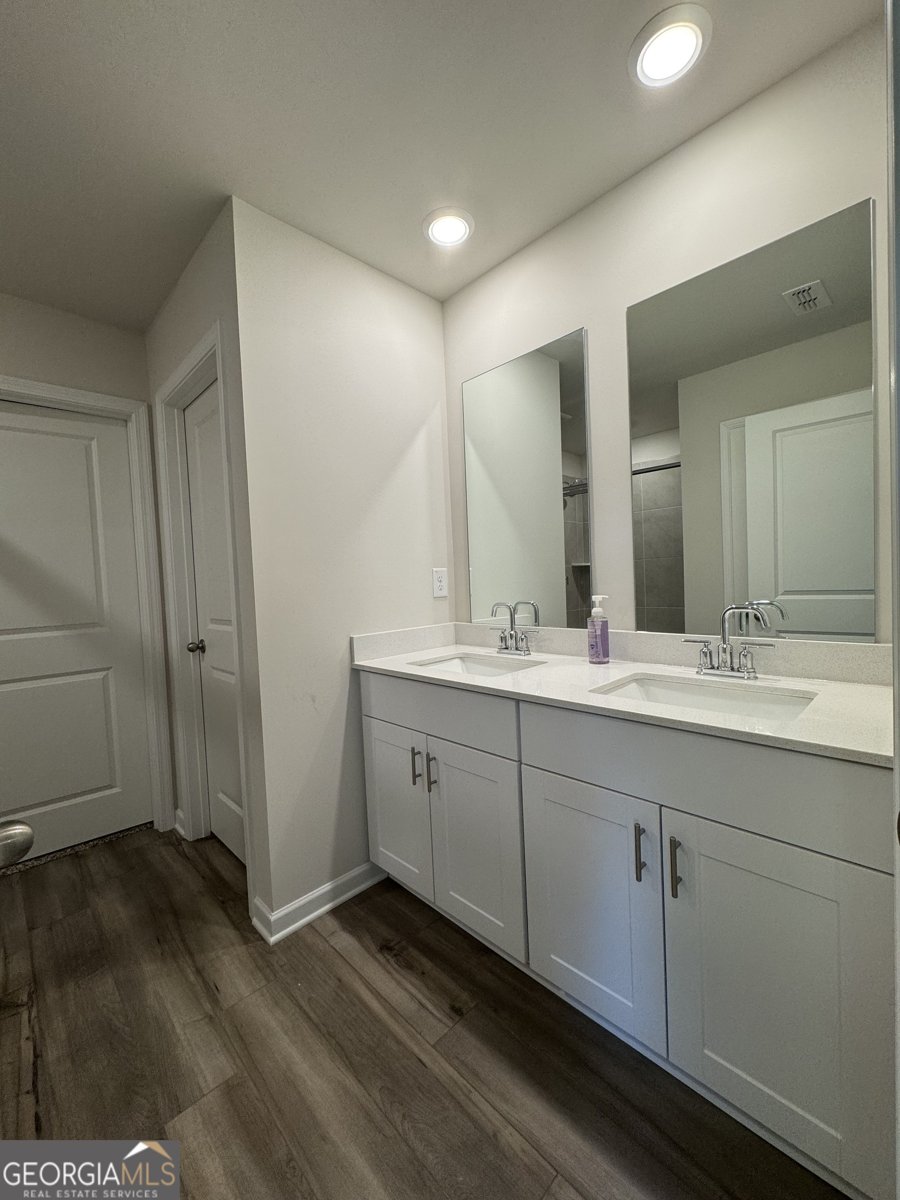 1601 Dosk Avenue Lawrenceville - 16