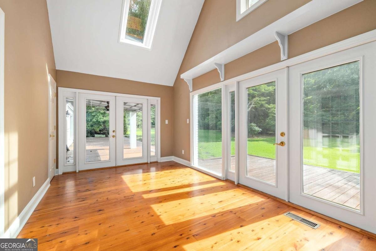 125 Deerfield Road Bogart - 13