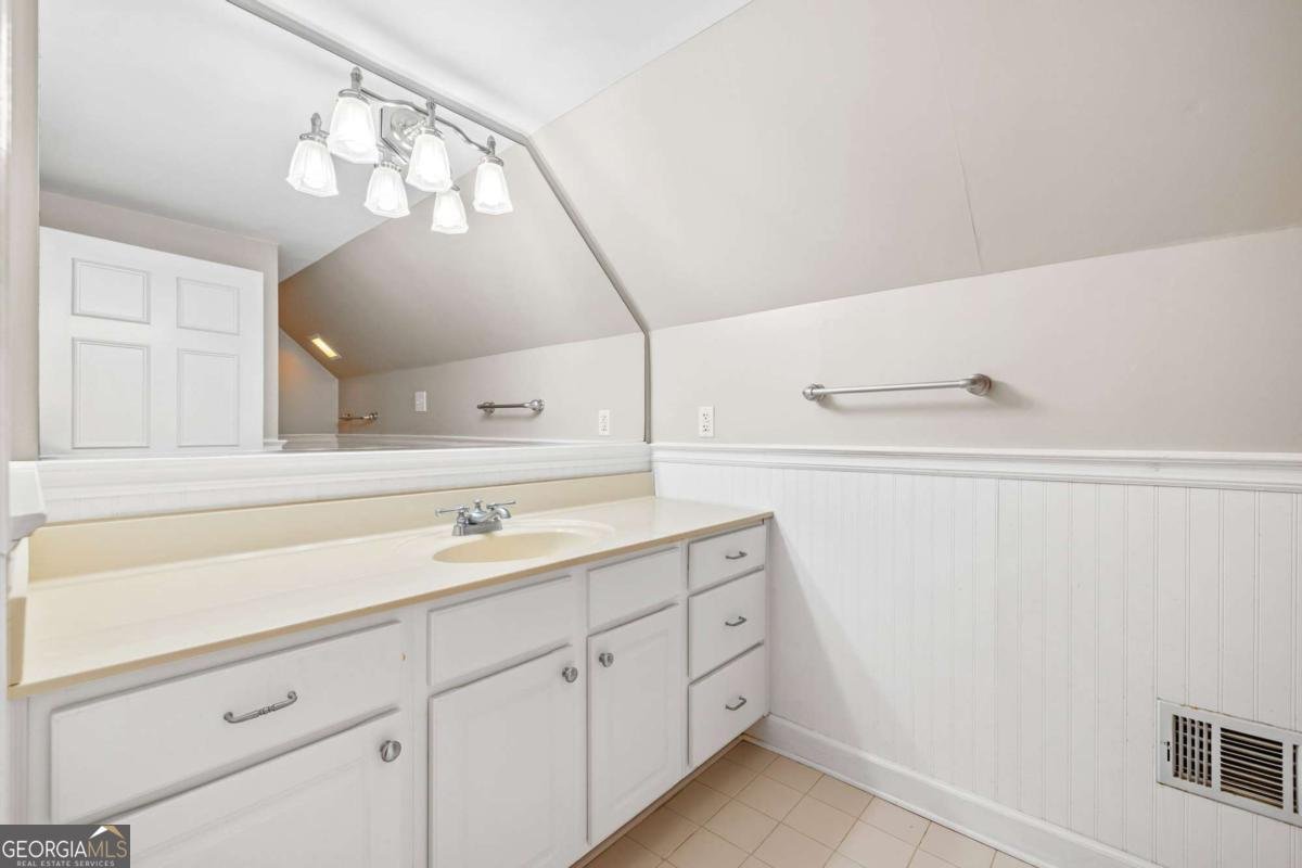 125 Deerfield Road Bogart - 28