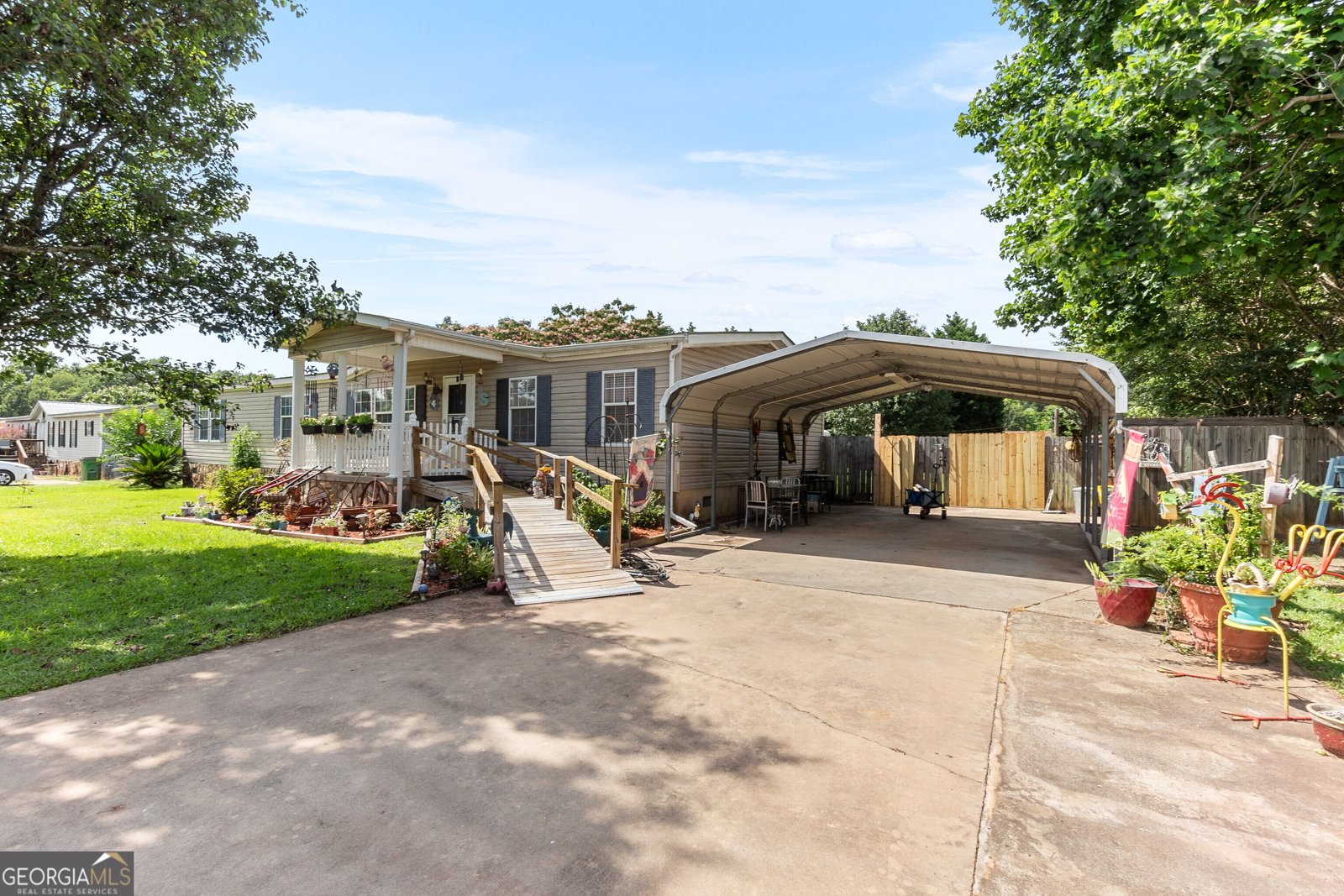 136 Shamrock Circle Byron - 4