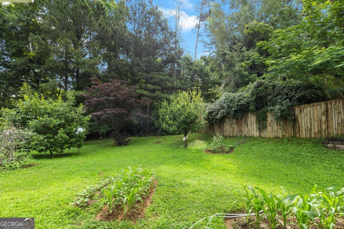 580 Lilburn School Road Lilburn - 20