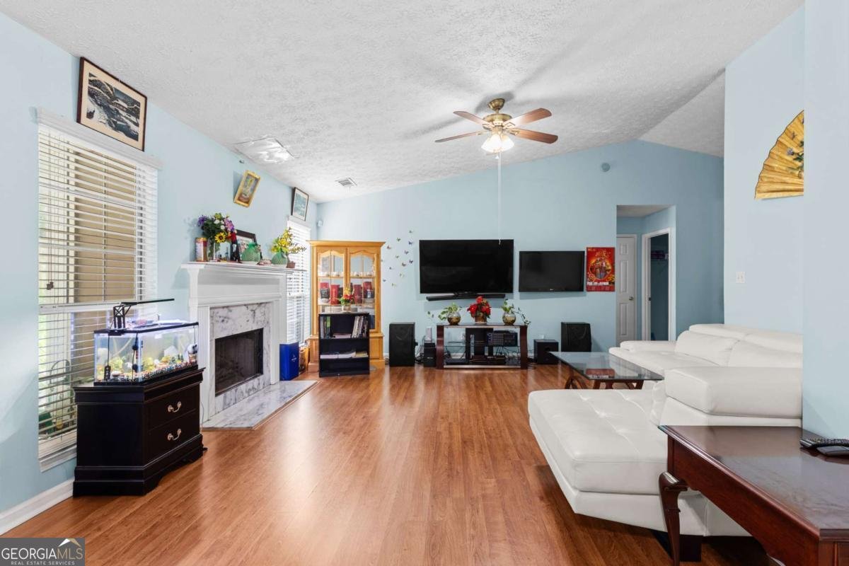580 Lilburn School Road Lilburn - 5