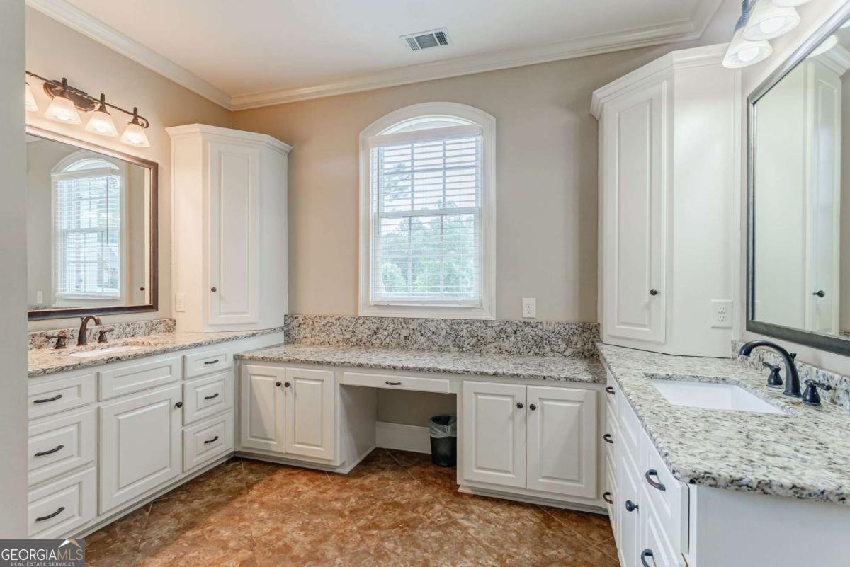 1215 Shoal Creek Way Bishop - 31