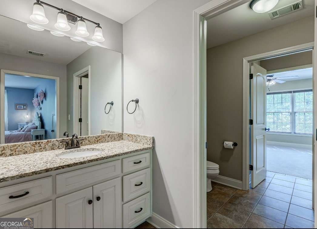 1215 Shoal Creek Way Bishop - 48