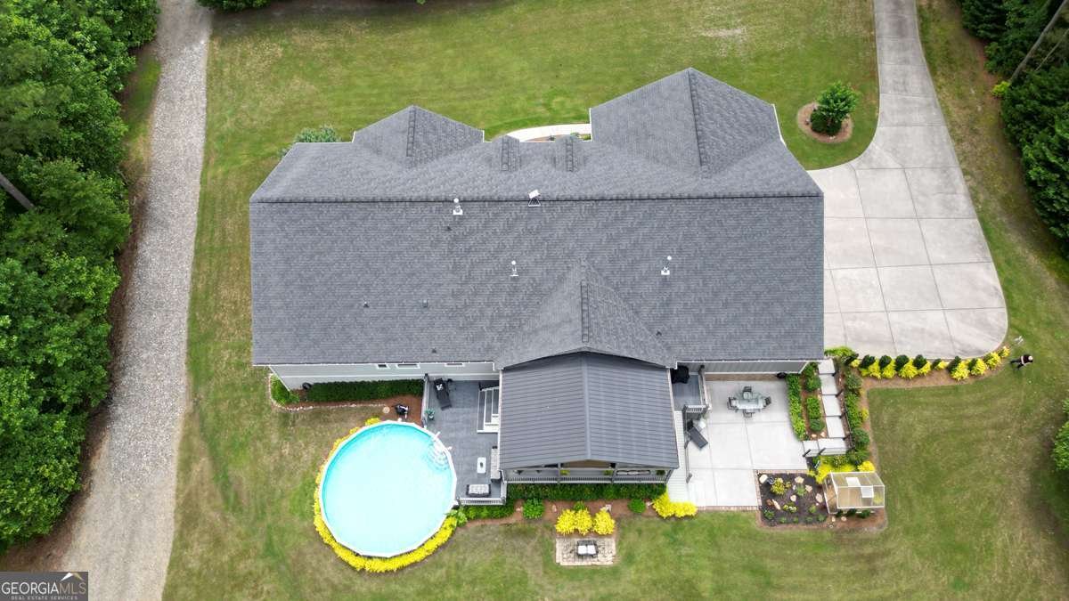 188 Macedonia Road White - 24