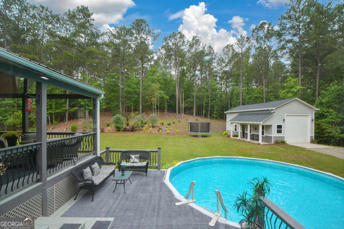 188 Macedonia Road White - 37