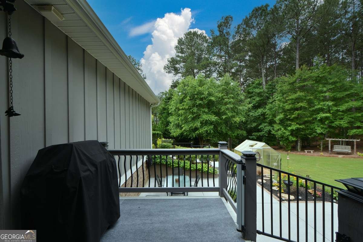 188 Macedonia Road White - 55