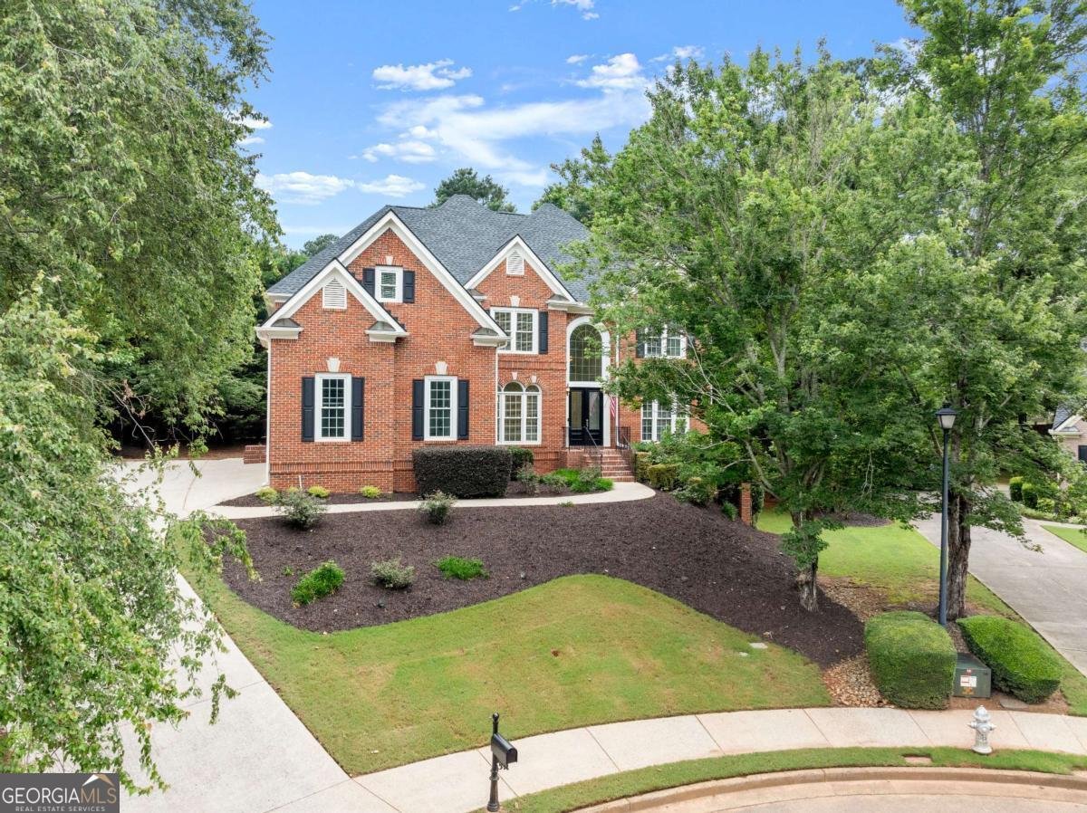120 Legends Walk Circle Milton - 3