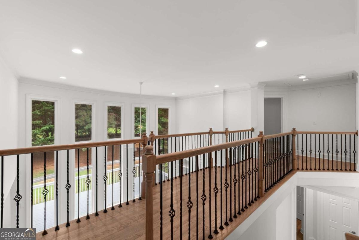 120 Legends Walk Circle Milton - 54