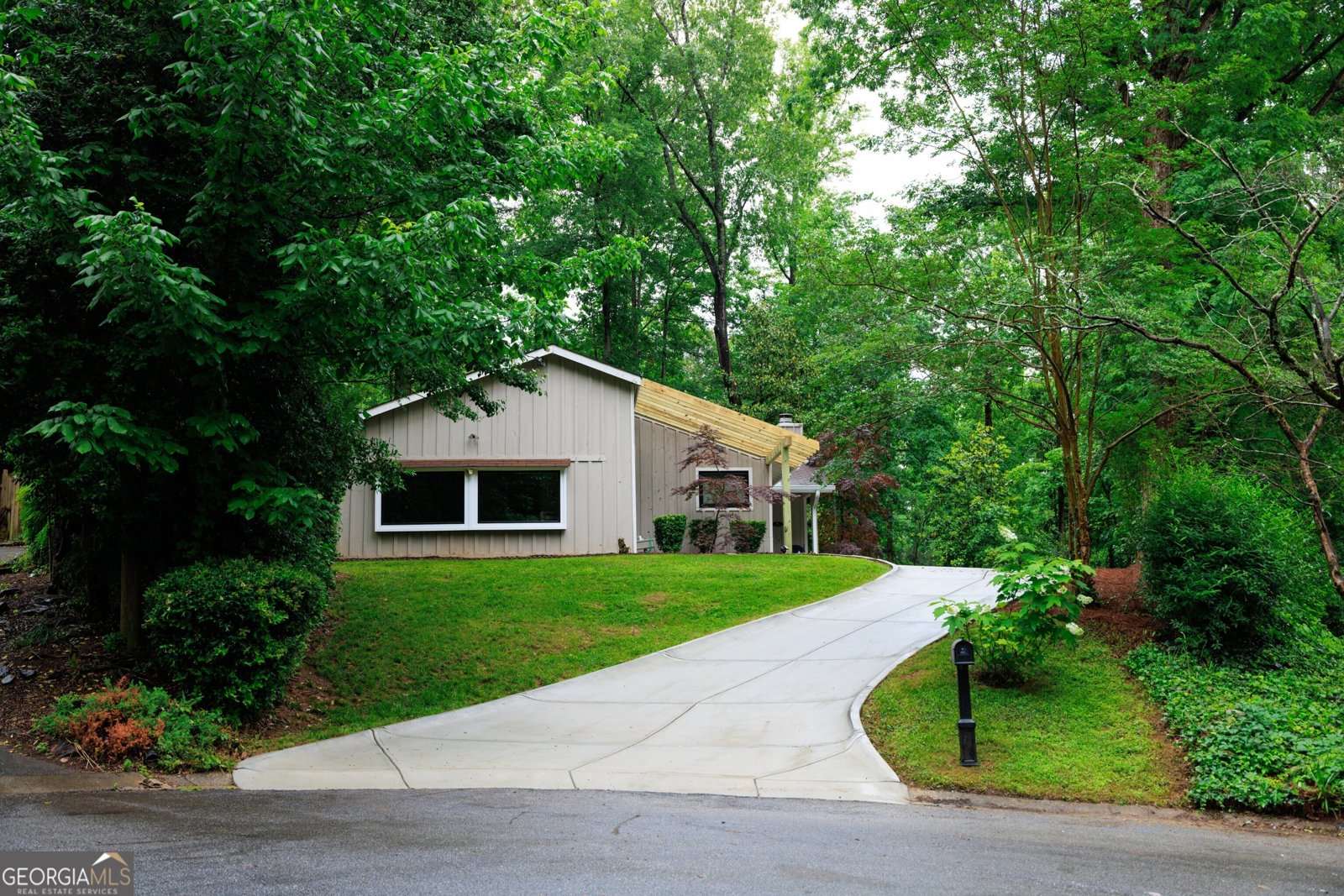 3402 Wynnewood Lane Duluth - 2