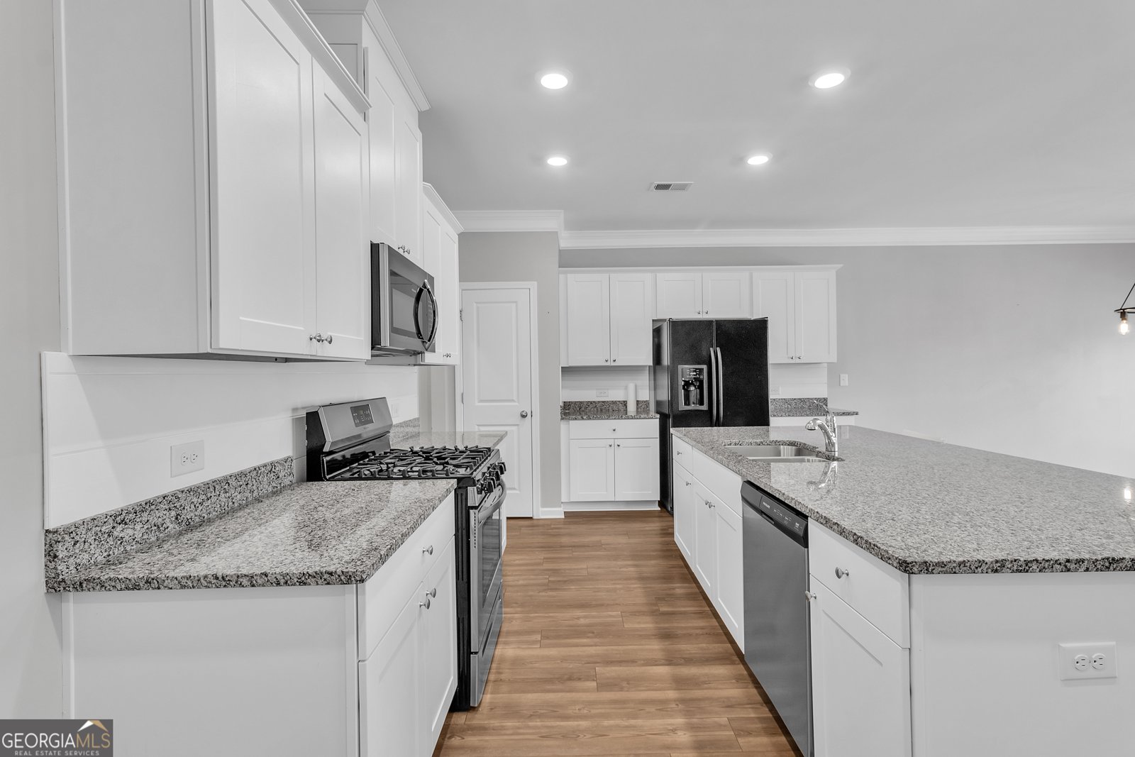 2060 Lanier Harbor Point Buford - 6