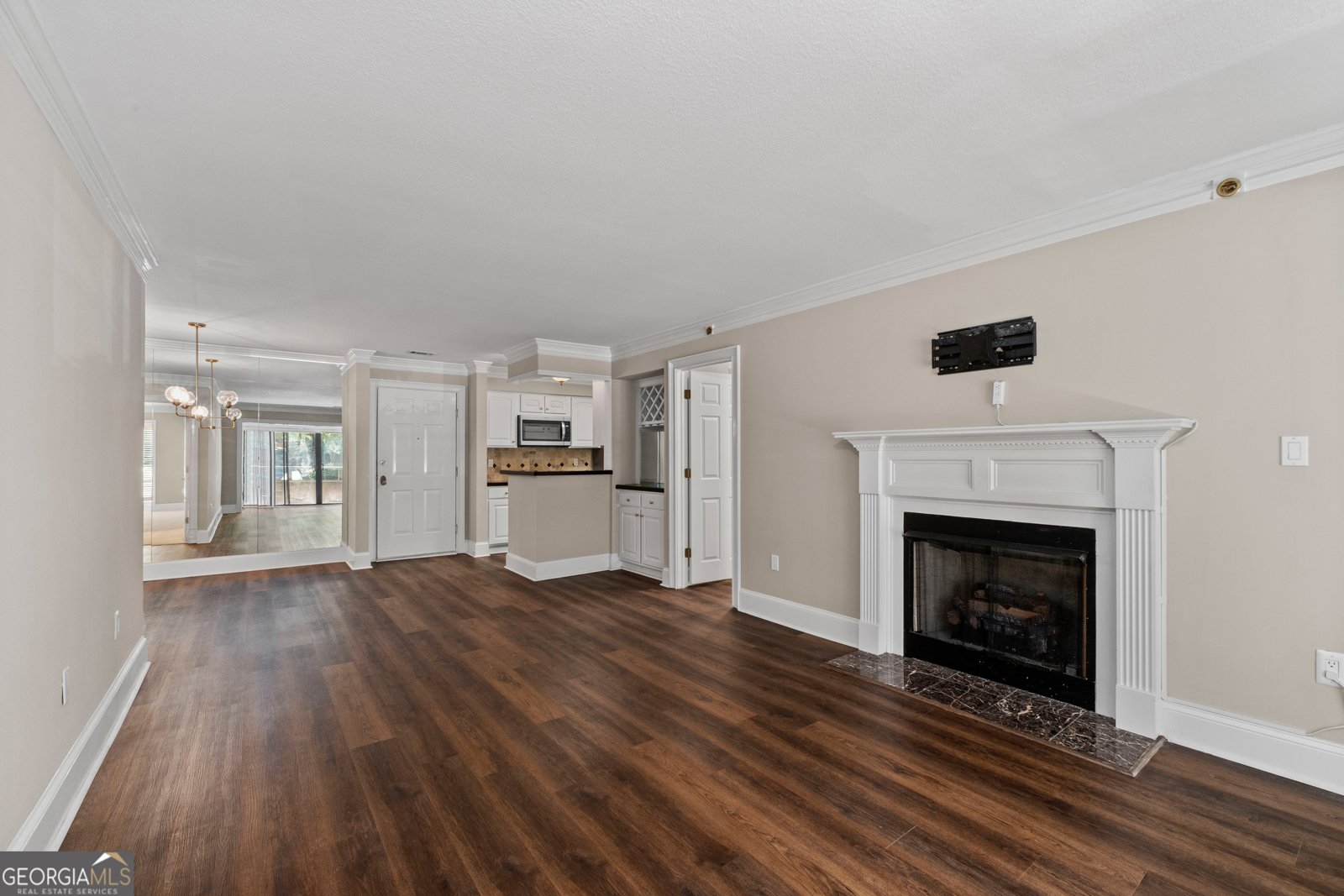 1120 1120 Highland Bluff Drive Atlanta - 11