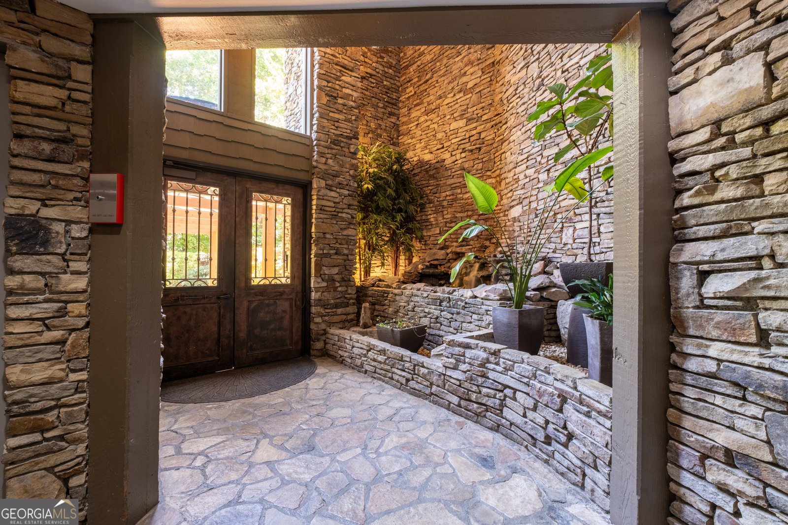 1120 1120 Highland Bluff Drive Atlanta - 27
