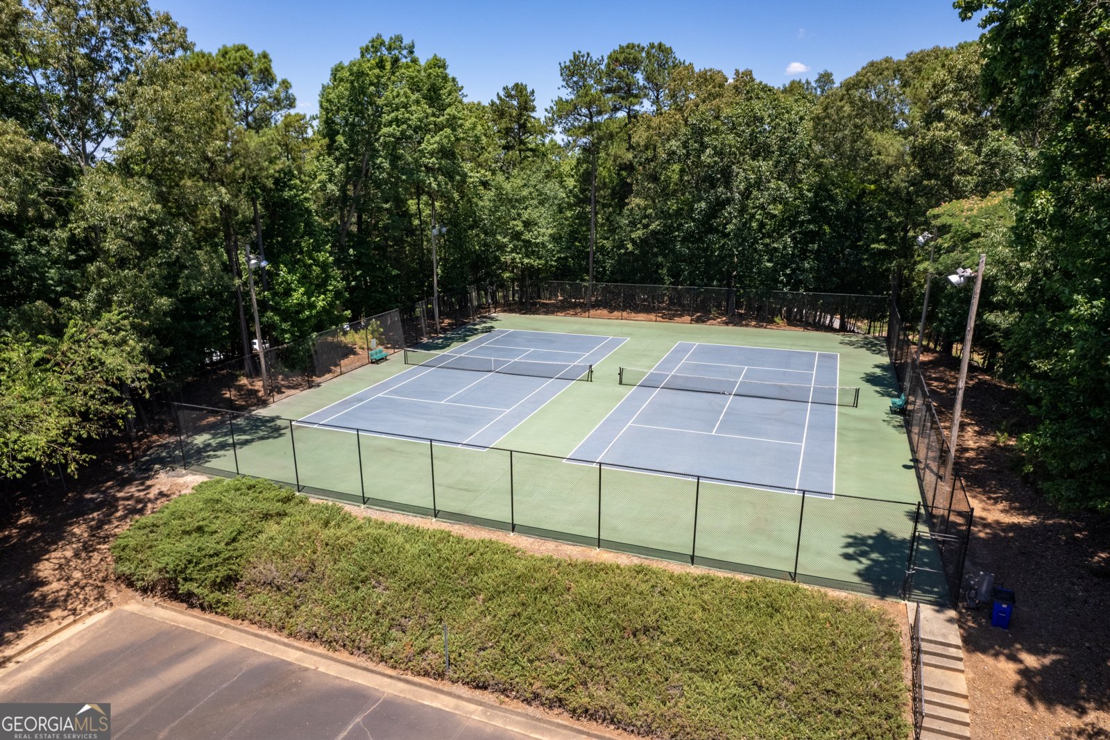 1120 1120 Highland Bluff Drive Atlanta - 31