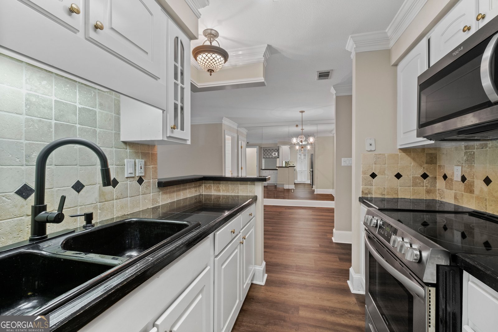 1120 1120 Highland Bluff Drive Atlanta - 7
