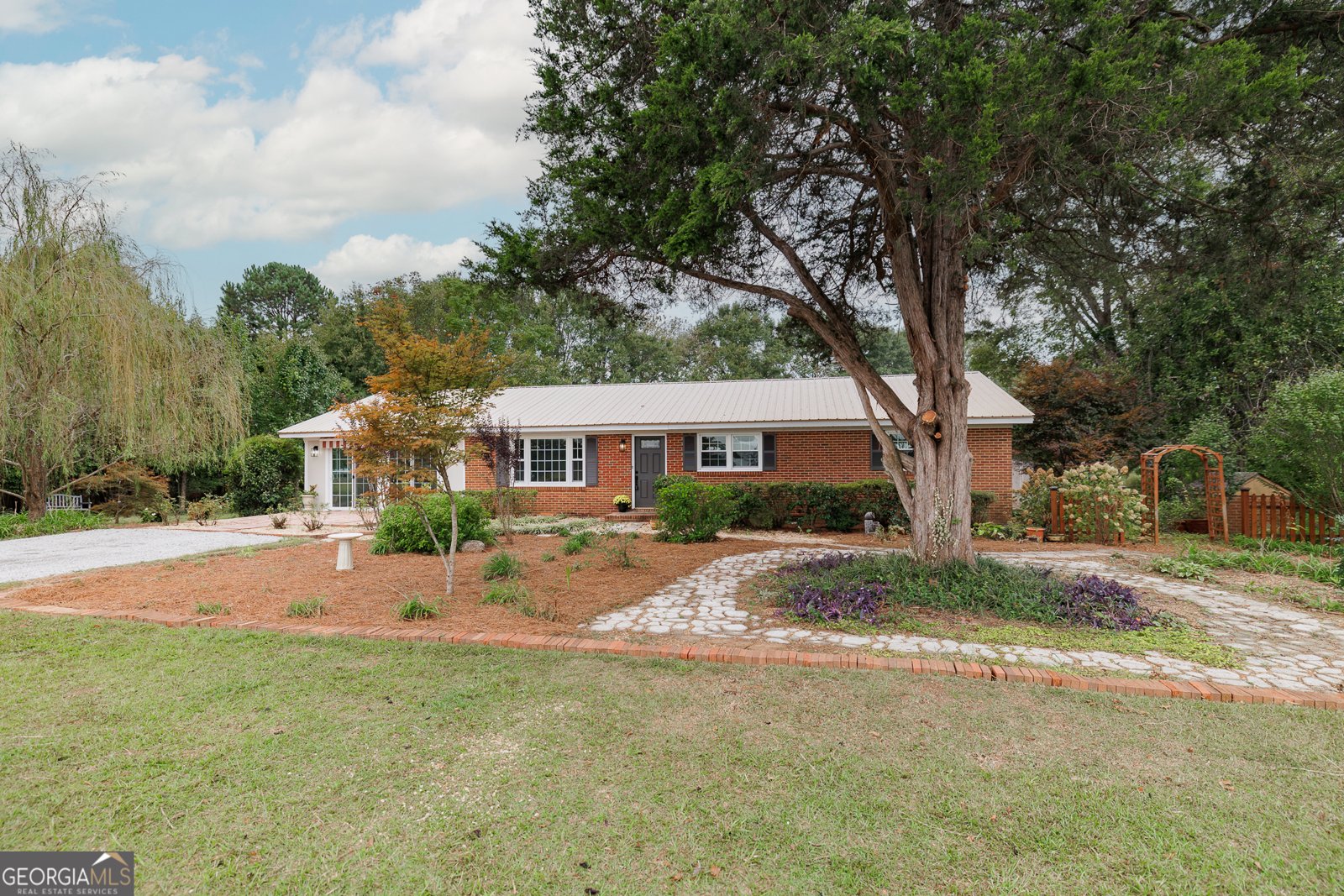 1471 Lenru Road Bogart - 1