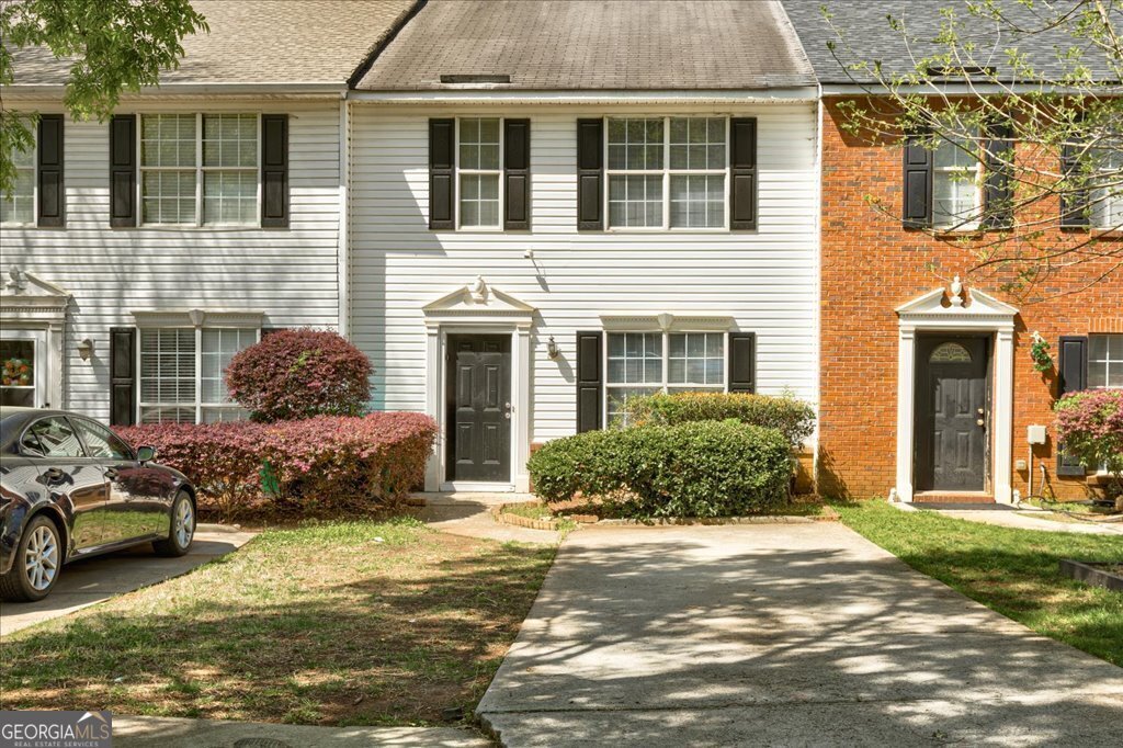 5599 Fair Creek Way Lithonia - 1