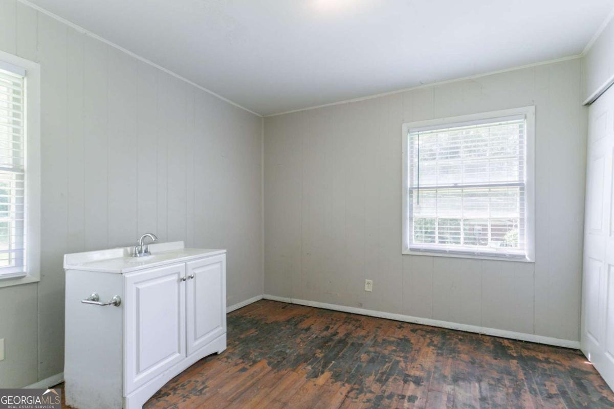 4337 Brookside Drive Forest Park - 13