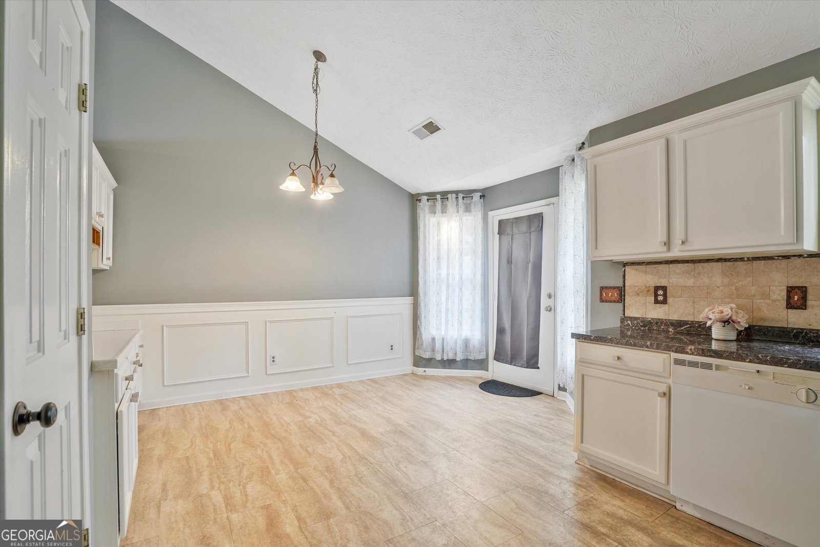 375 Shadetree Lane Lawrenceville - 10