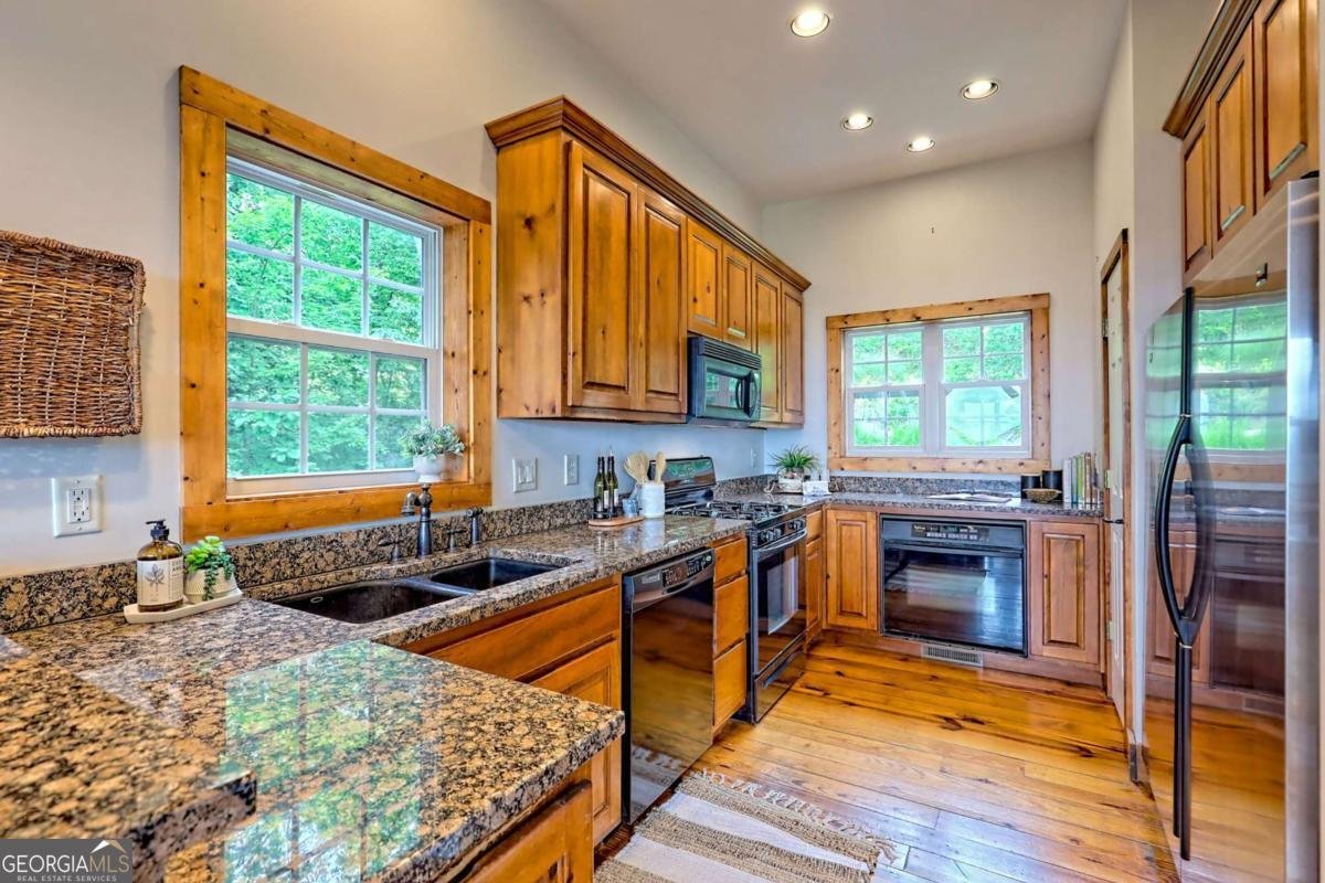 990 Hickory Nut Mountain Road Tallulah Falls - 10