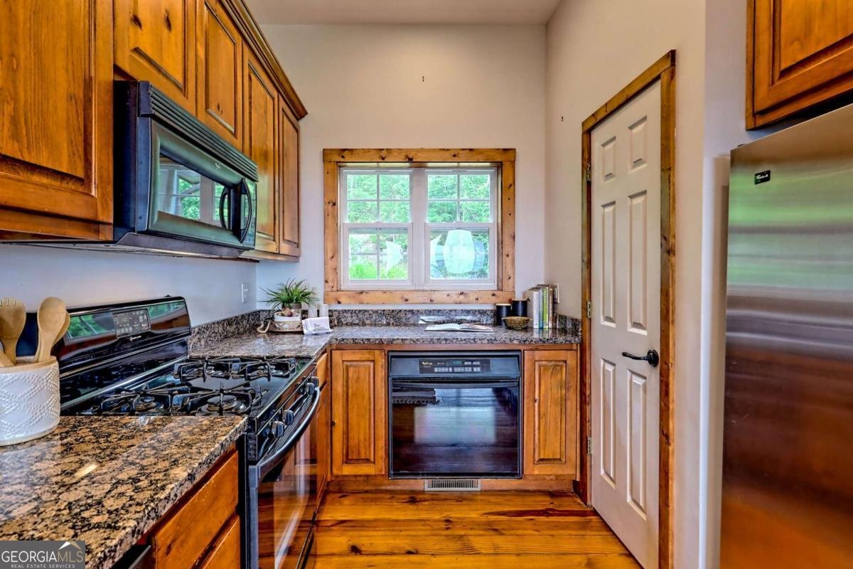 990 Hickory Nut Mountain Road Tallulah Falls - 11