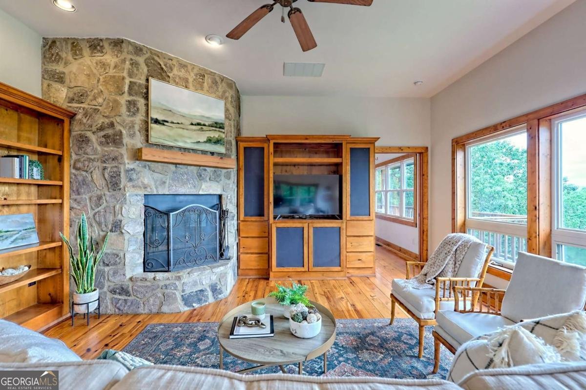 990 Hickory Nut Mountain Road Tallulah Falls - 4