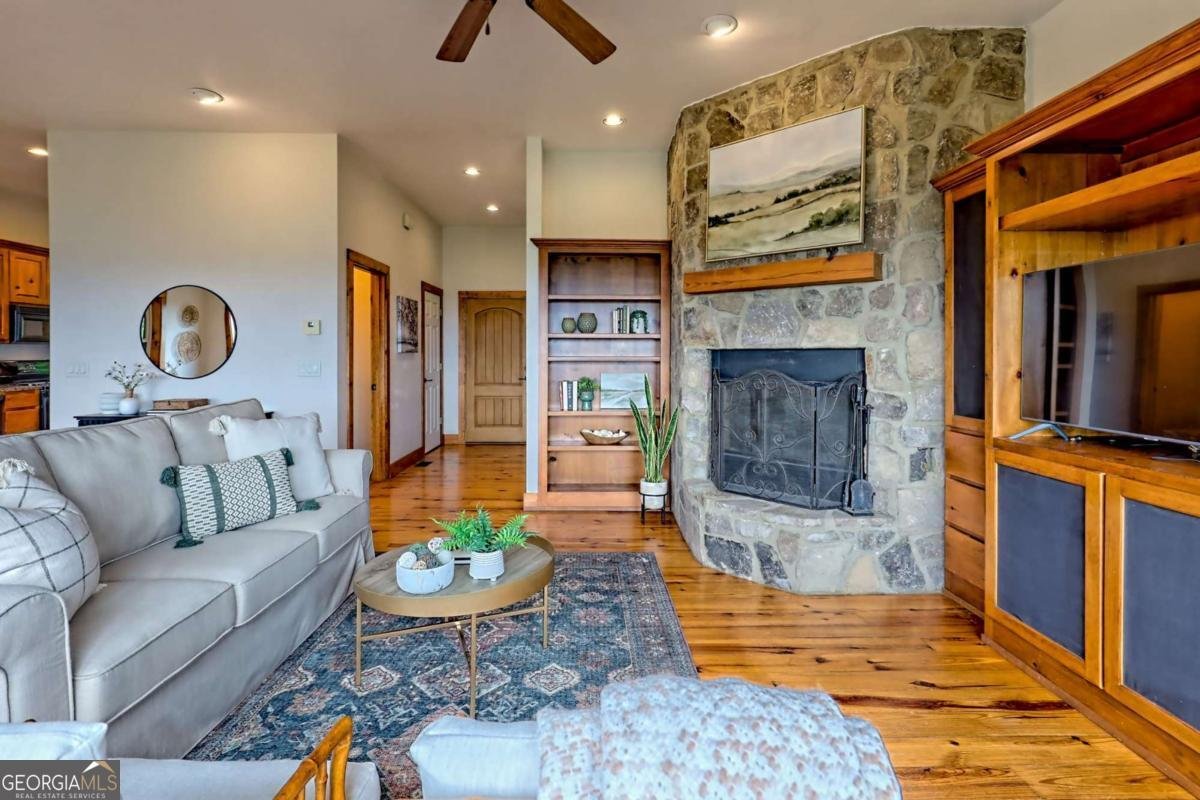 990 Hickory Nut Mountain Road Tallulah Falls - 6