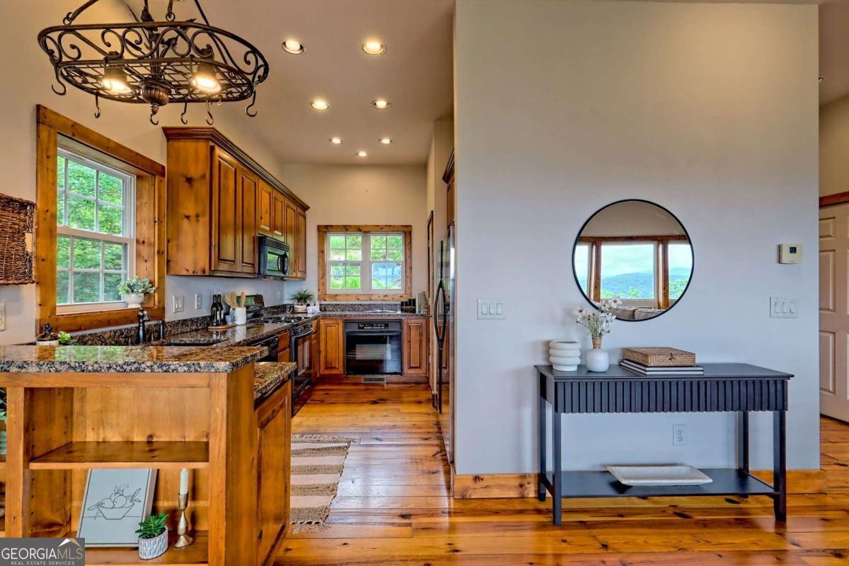 990 Hickory Nut Mountain Road Tallulah Falls - 9