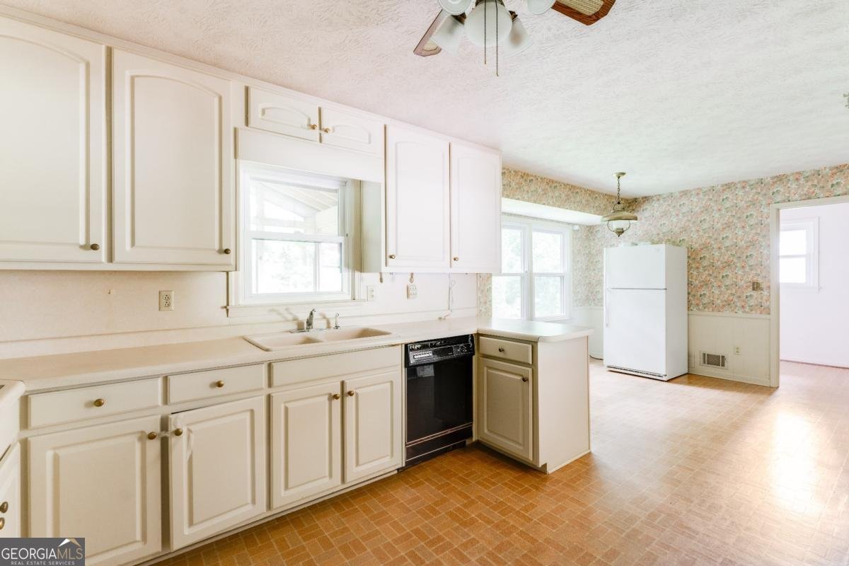 4714 Darlene Way Tucker - 10