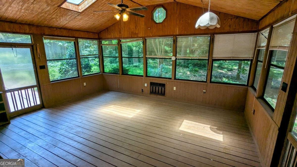 5508 Zanola Drive Mableton - 16