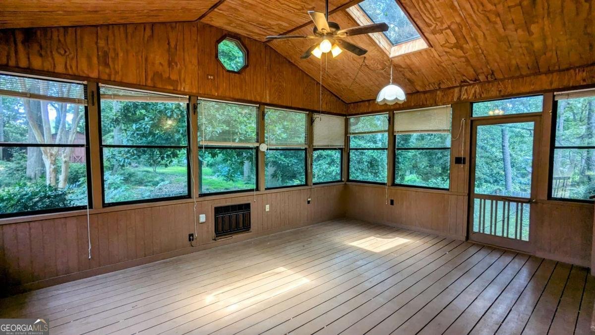 5508 Zanola Drive Mableton - 17