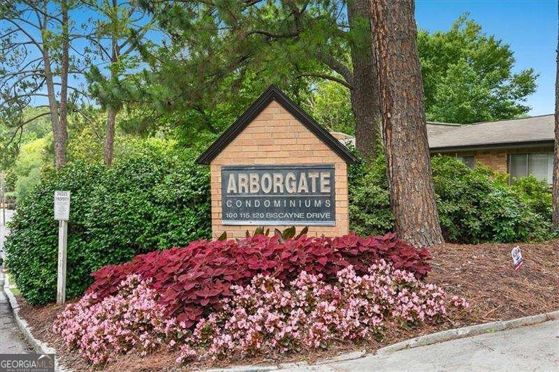 100 Biscayne Drive Atlanta - 20