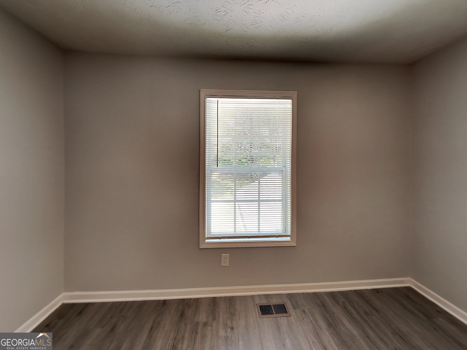 3637 Chinaberry Lane Snellville - 16