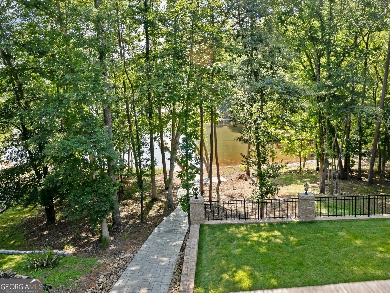 645 Rue Cezzan Lavonia - 45