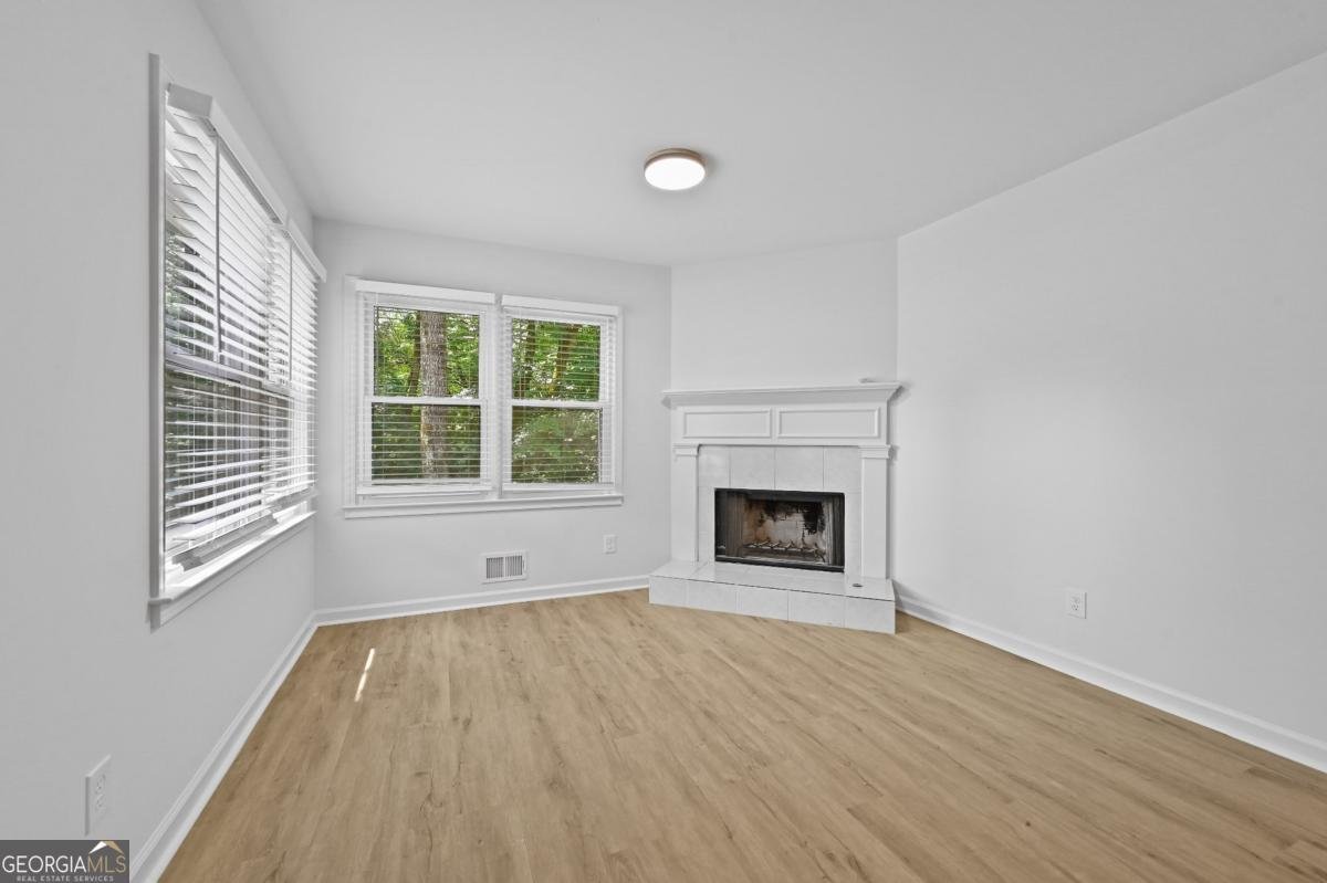 400 Hunt River Way Suwanee - 24