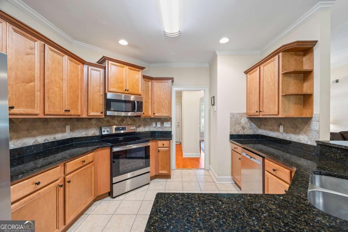 1524 Guthrie Crossing Drive Loganville - 24